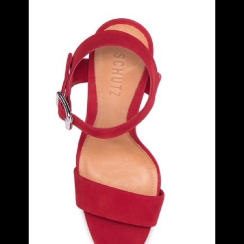 Schutz
Tamille Platform Y-Strap Sandal red